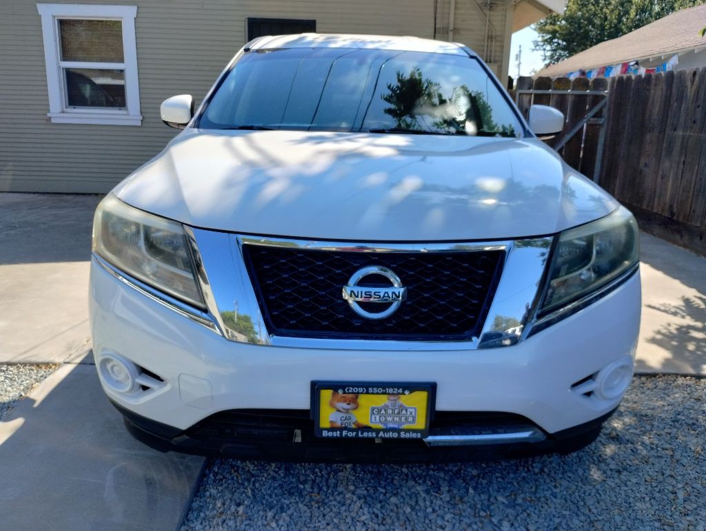 2013 Nissan Pathfinder Image 3