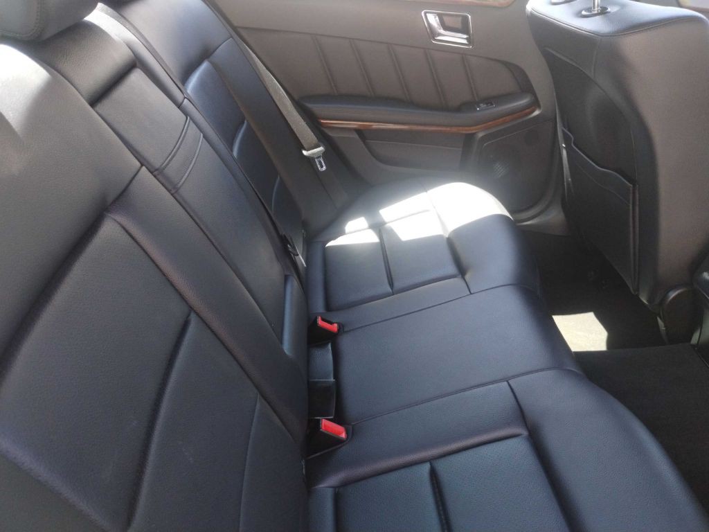 2011 Mercedes-Benz E-Class Image 10