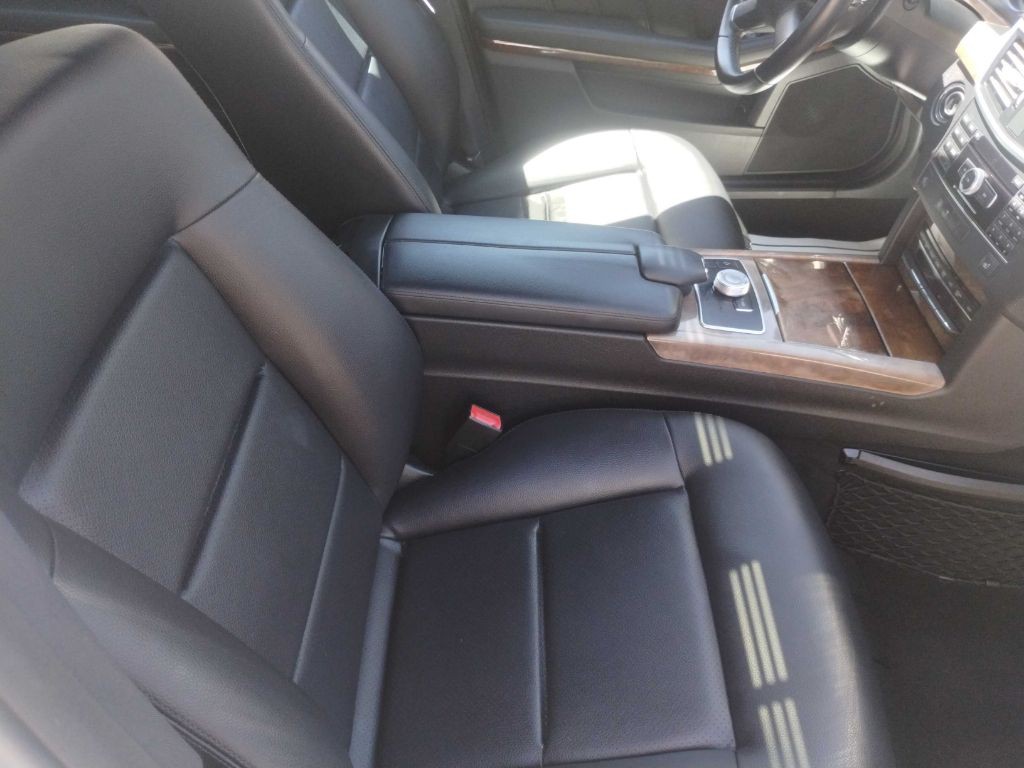 2011 Mercedes-Benz E-Class Image 15