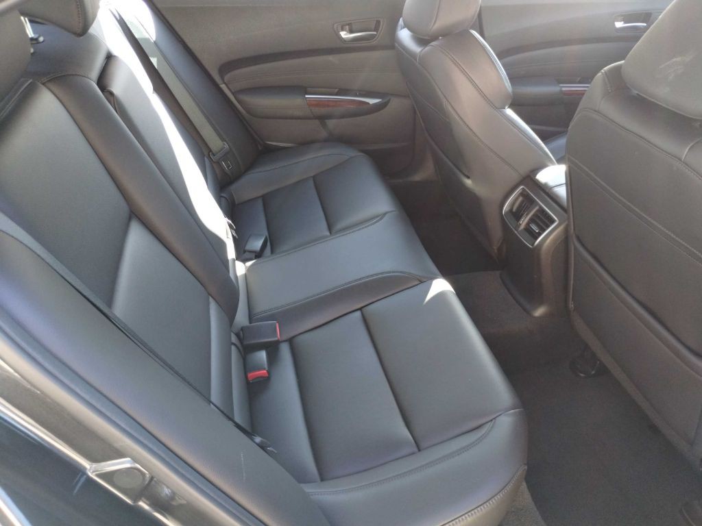 2016 Acura TL Image 8
