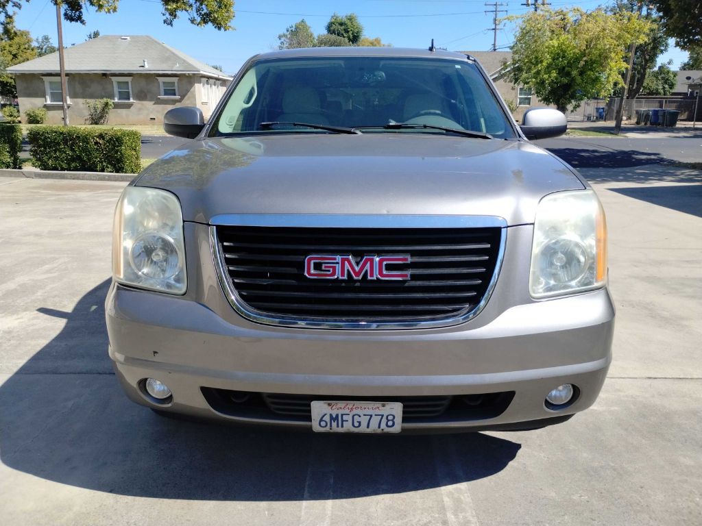 2007 GMC Yukon Image 3