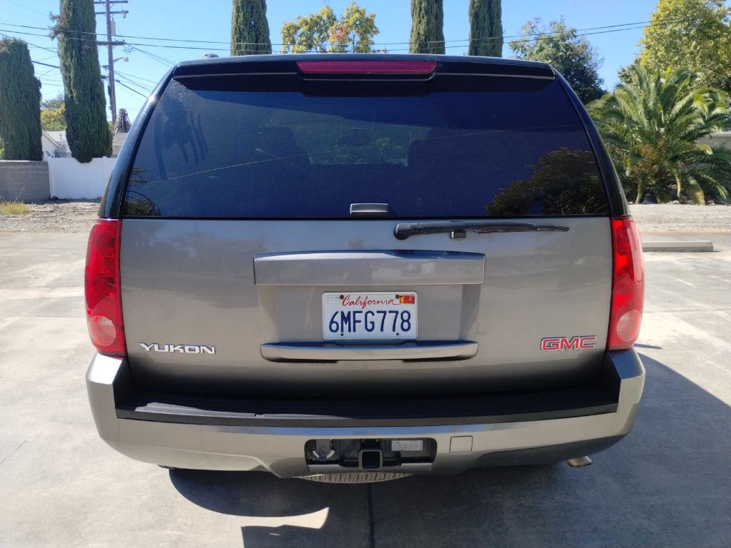 2007 GMC Yukon Image 6
