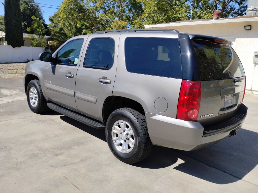2007 GMC Yukon Image 7