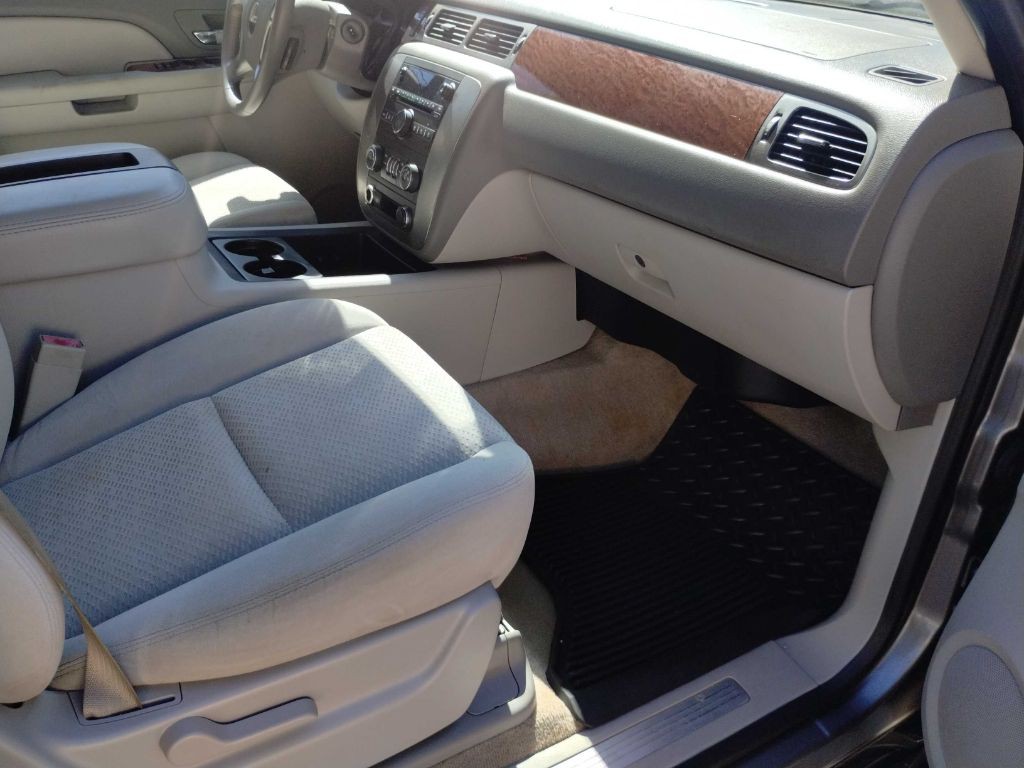 2007 GMC Yukon Image 12