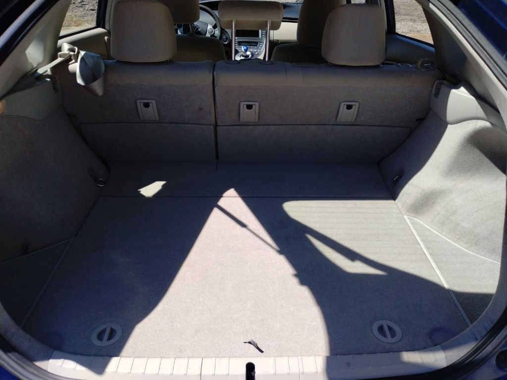 2011 Toyota Prius Image 8