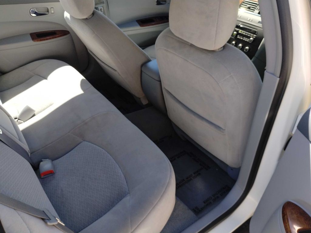2006 Buick Lacrosse Image 10