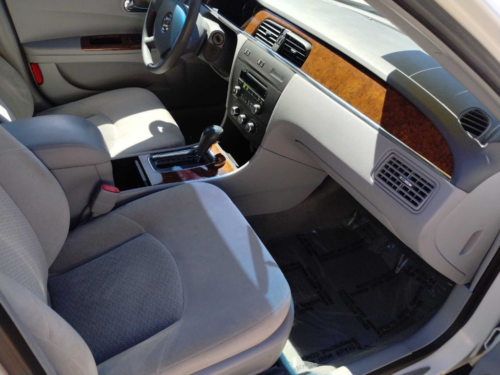 2006 Buick Lacrosse Image 11