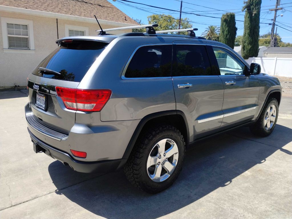 2012 Jeep Grand Cherokee Image 7