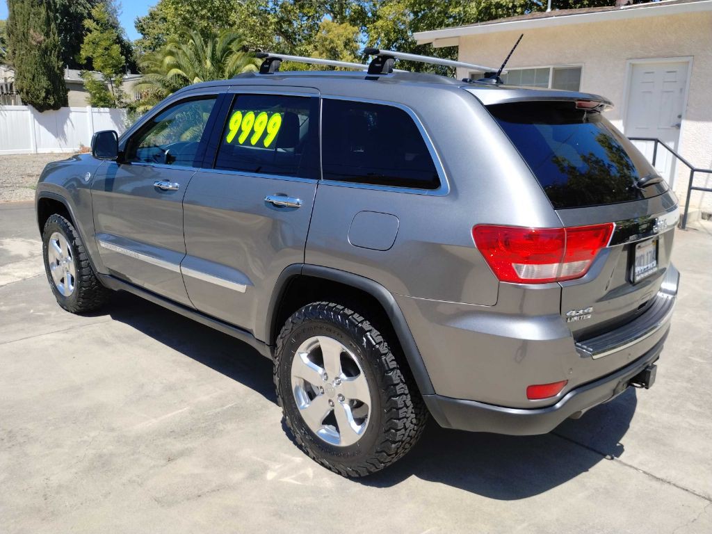 2012 Jeep Grand Cherokee Image 9