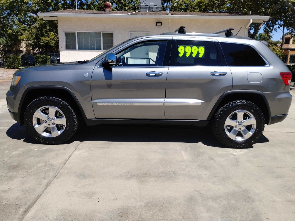 2012 Jeep Grand Cherokee Image 11