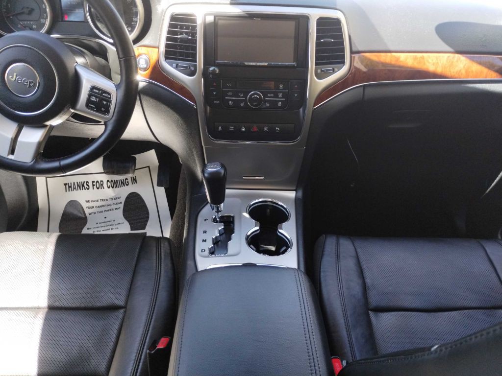 2012 Jeep Grand Cherokee Image 14