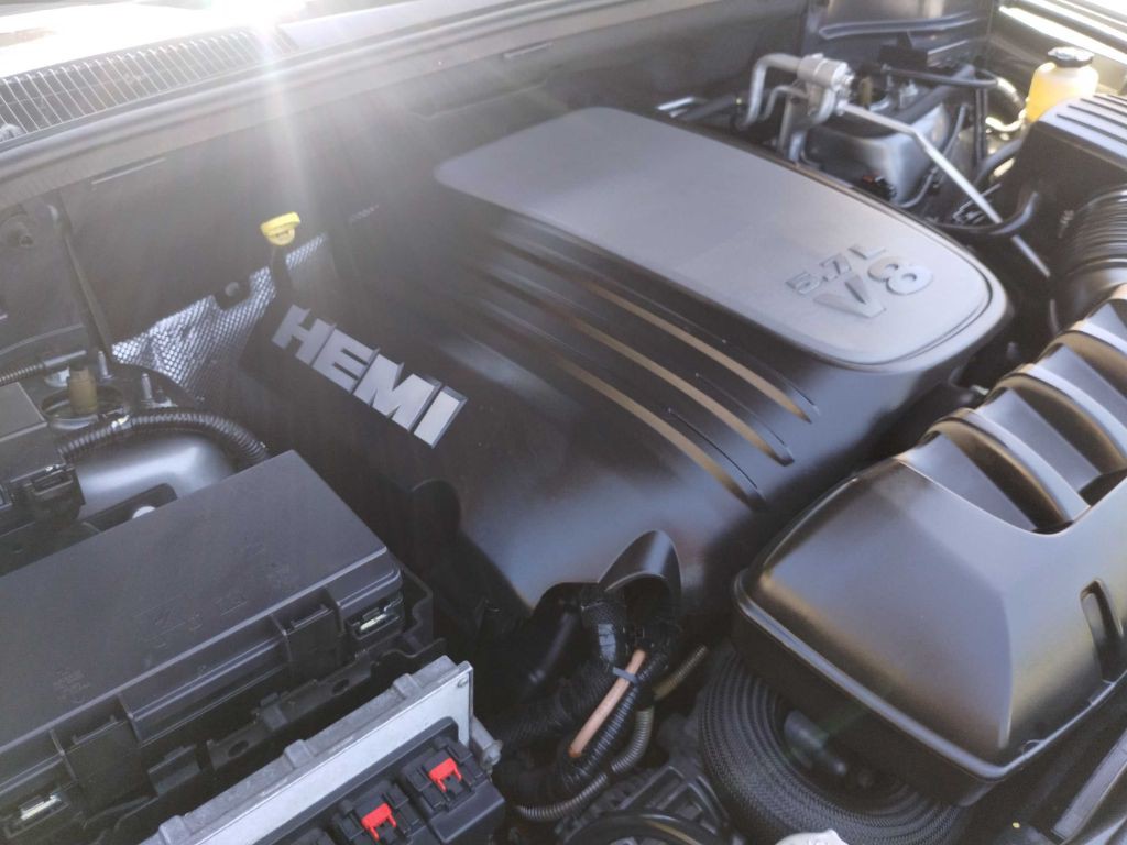 2012 Jeep Grand Cherokee Image 24