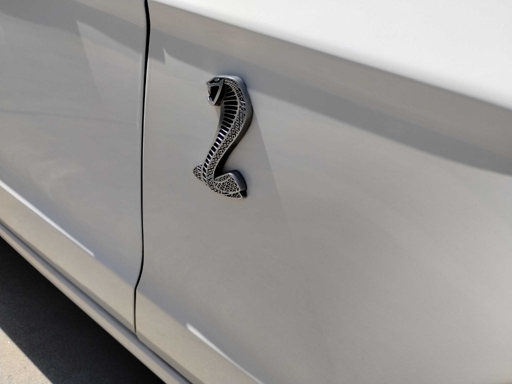 2013 Ford Mustang Image 21