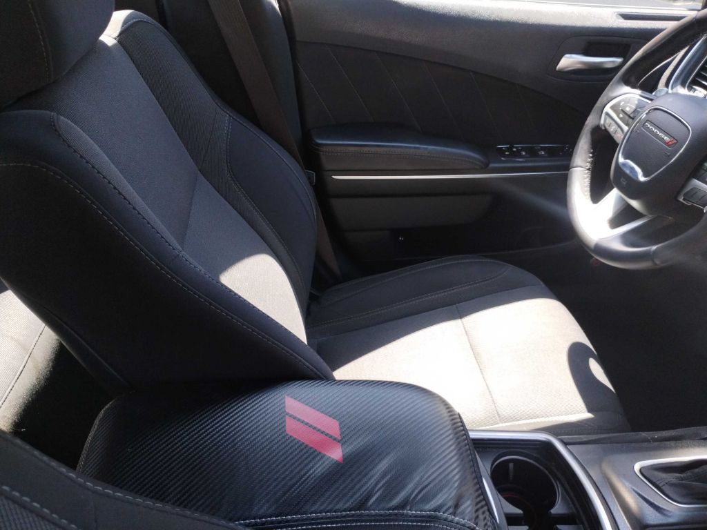 2015 Dodge Charger Image 15