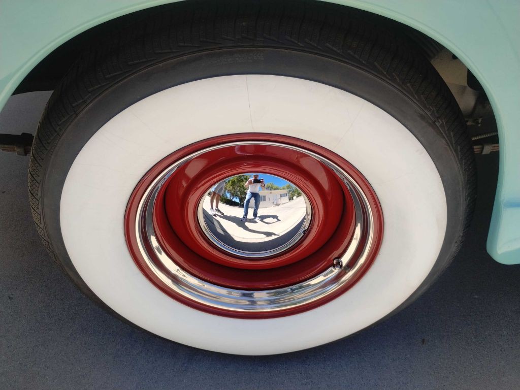 1953 GMC Suburan Image 16