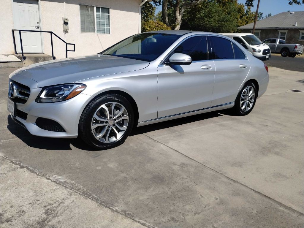 2015 Mercedes-Benz C-Class Image 5