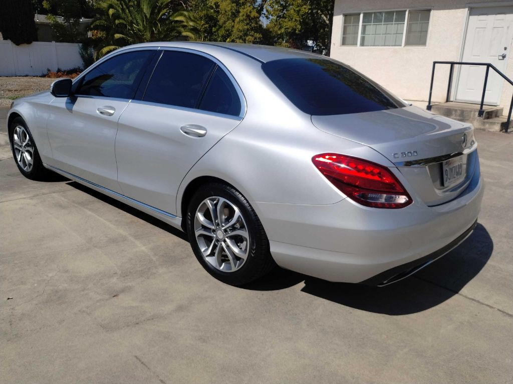 2015 Mercedes-Benz C-Class Image 9