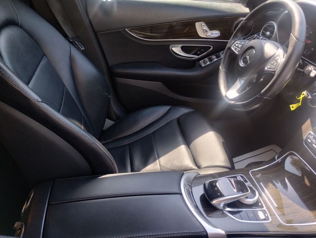 2015 Mercedes-Benz C-Class Image 10