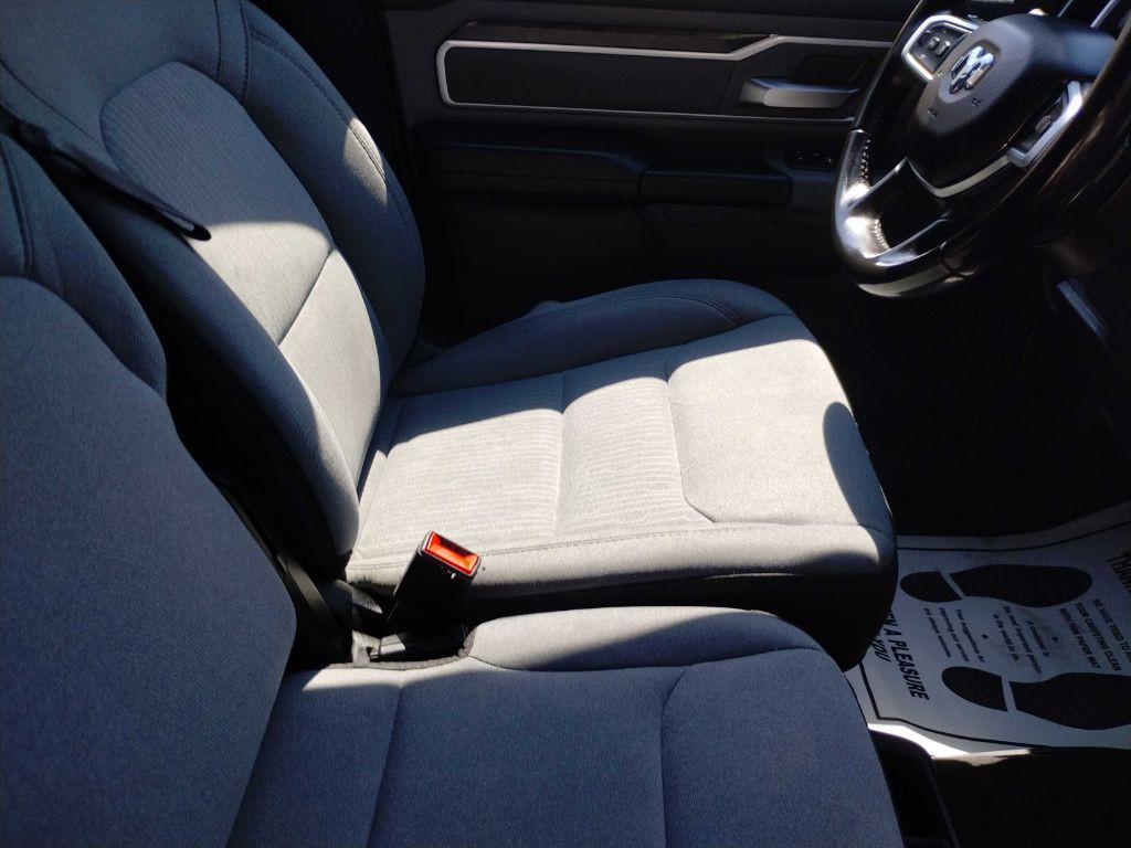 2021 RAM 1500 Image 17