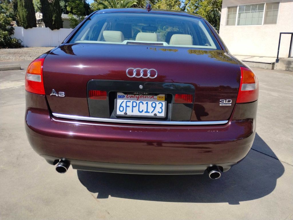 2004 Audi A6 Image 8