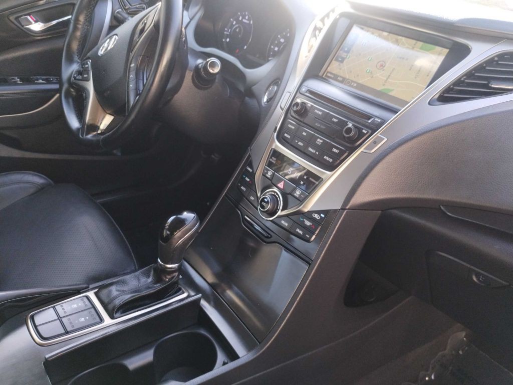 2014 Hyundai Azera Image 16