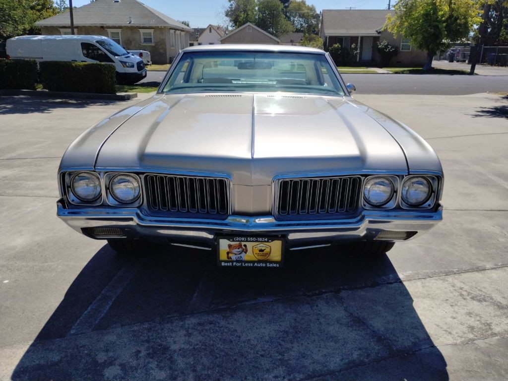 1970 Oldsmobile Cutlass Image 4