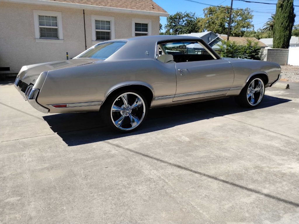 1970 Oldsmobile Cutlass Image 7