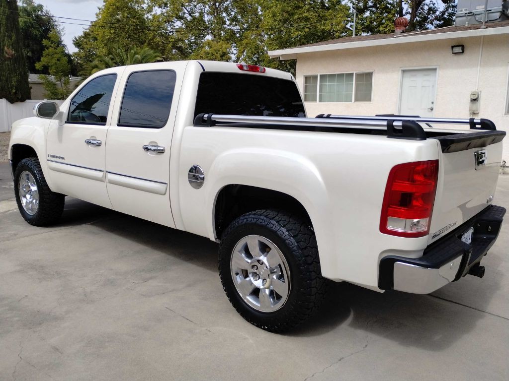 2009 GMC Sierra Image 9
