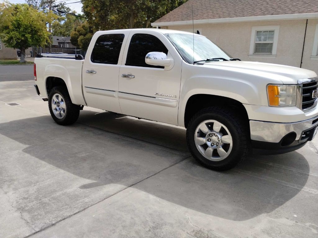 2009 GMC Sierra Image 4