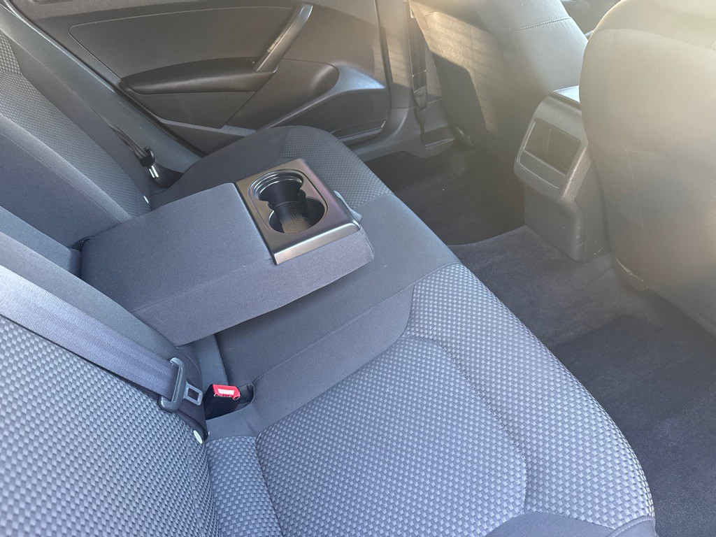 2014 Volkswagen Passat Image 11