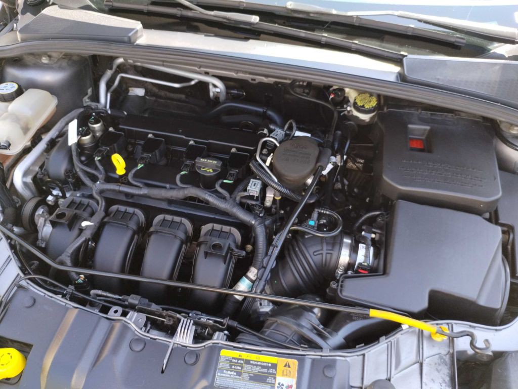 2012 Ford Focus Image 19