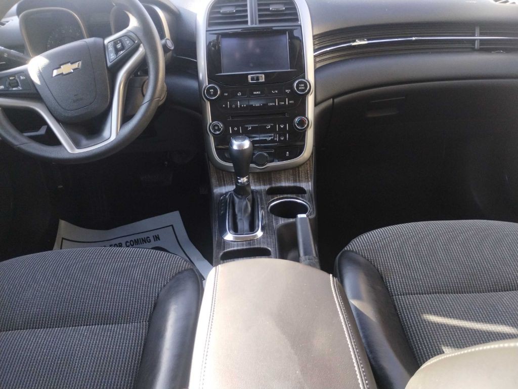 2014 Chevrolet Malibu Image 16
