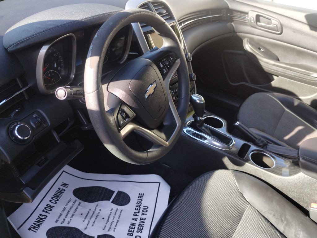 2014 Chevrolet Malibu Image 21