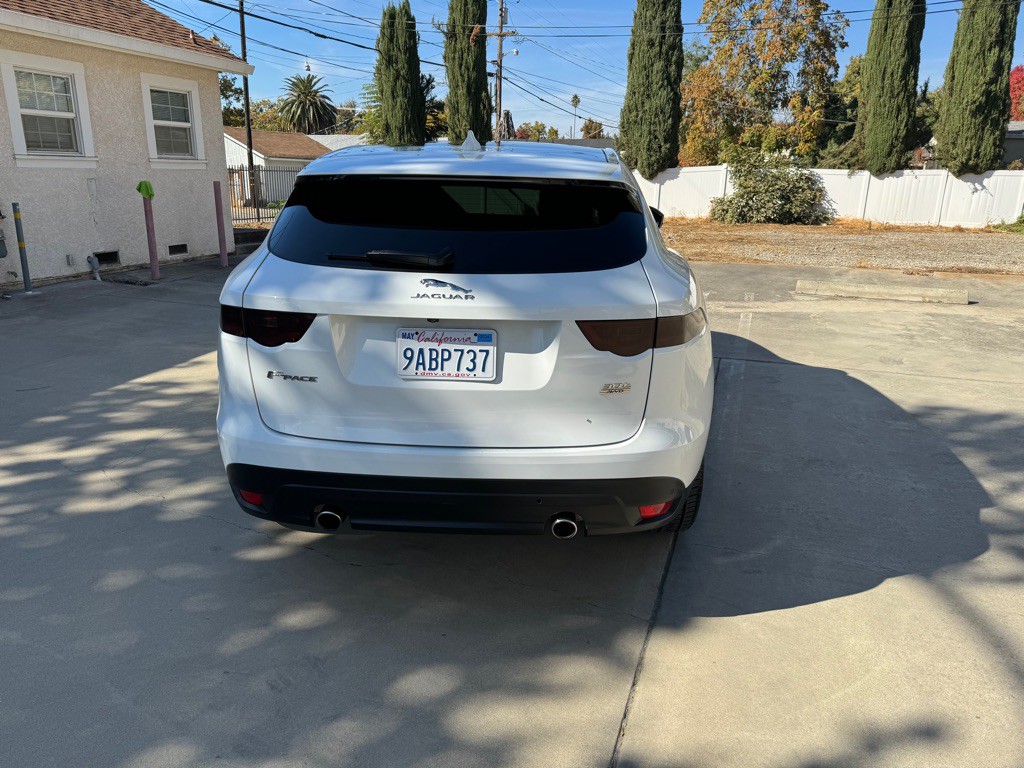 2019 Jaguar F-PACE Image 7