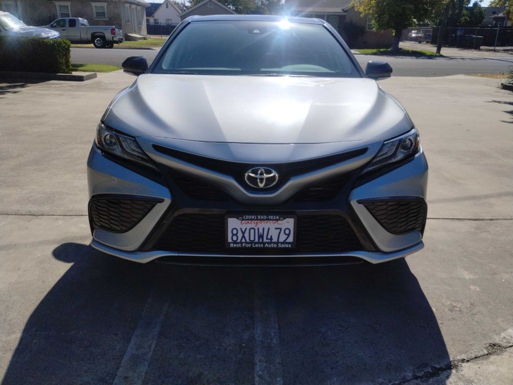 2021 Toyota Camry Image 3