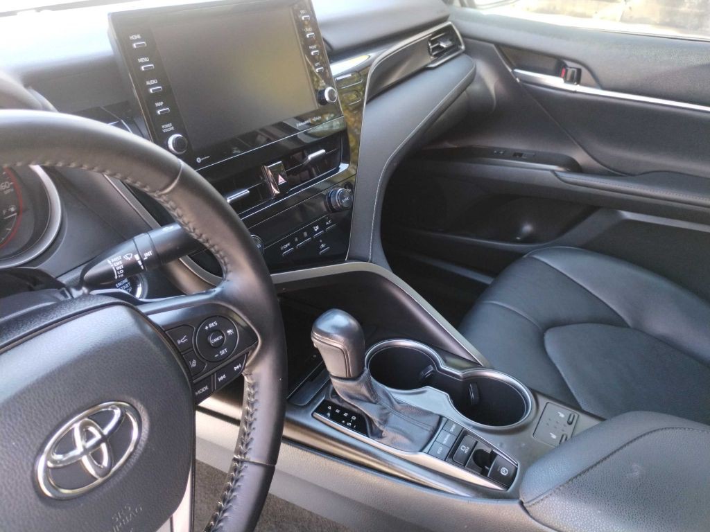2021 Toyota Camry Image 14