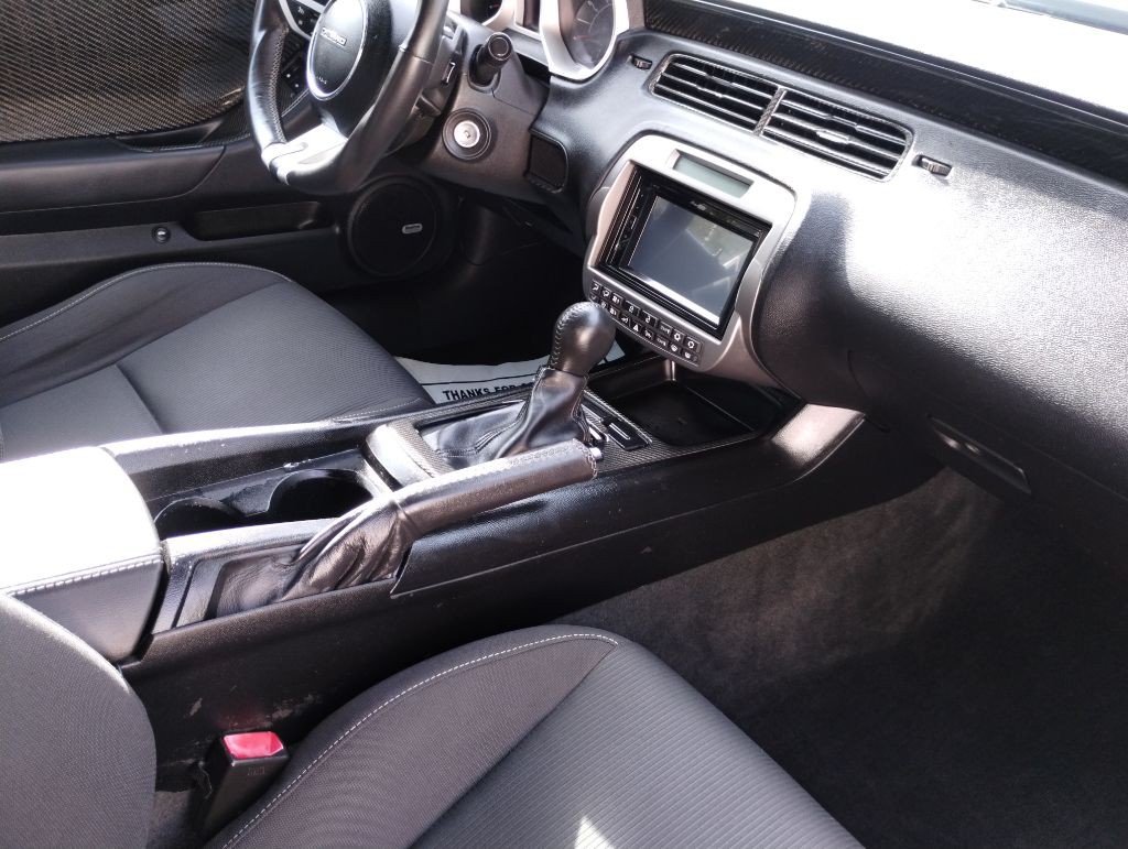 2011 Chevrolet Camaro Image 12
