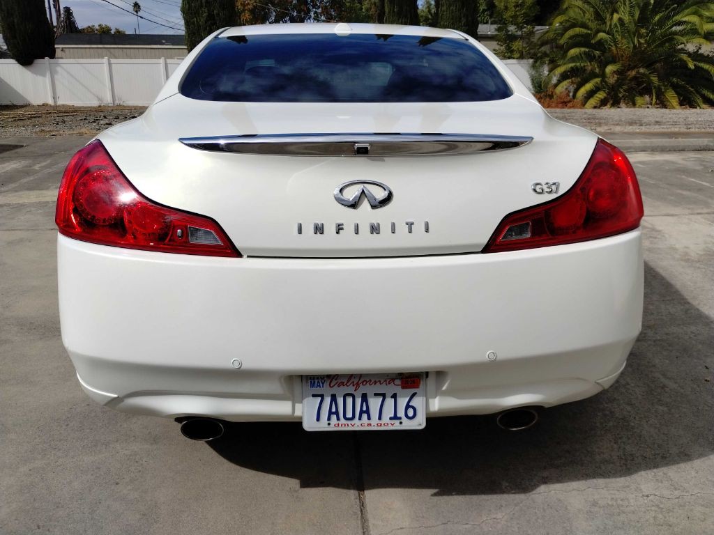 2013 INFINITI G37 Image 8