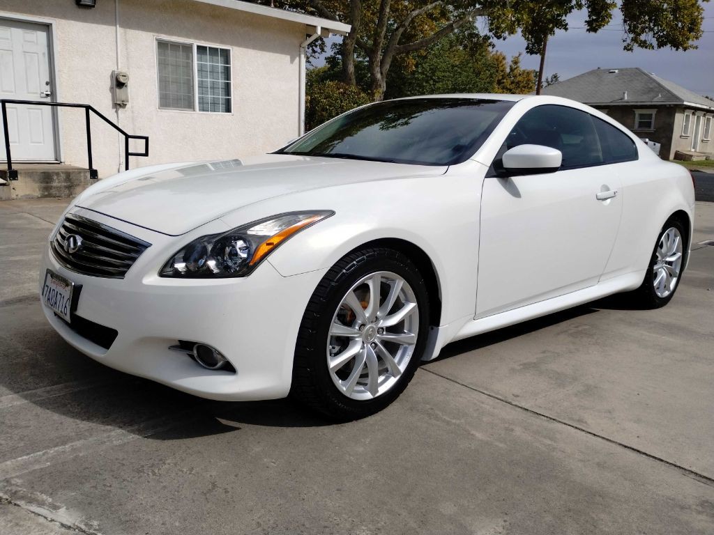 2013 INFINITI G37 Image 11