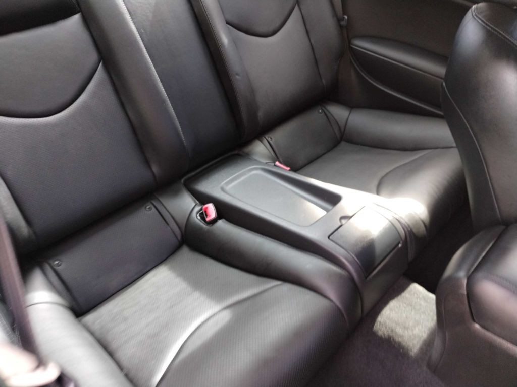 2013 INFINITI G37 Image 13