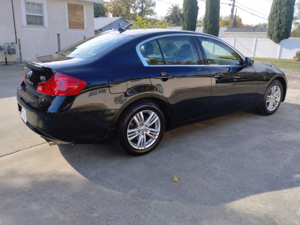 2013 INFINITI G37 Image 7