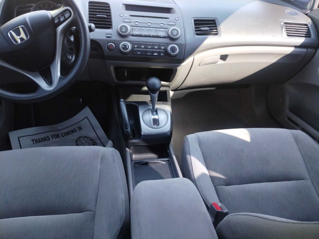 2010 Honda Civic Image 10