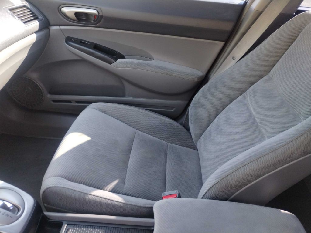 2010 Honda Civic Image 13