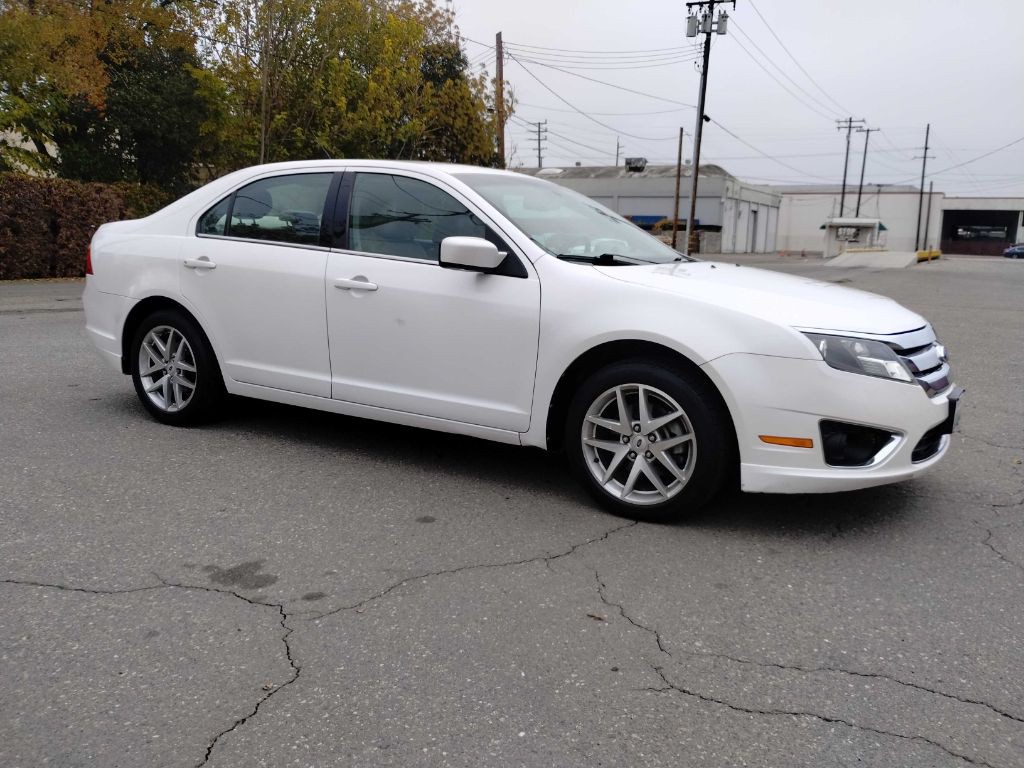 2011 Ford Fusion Image 1