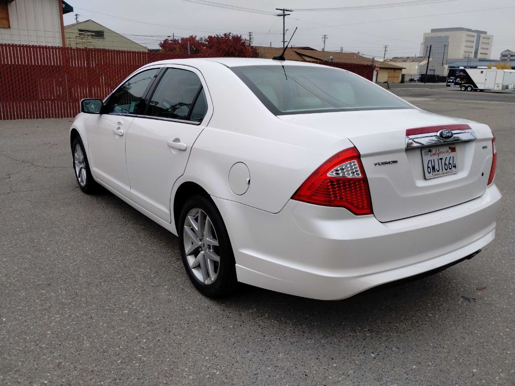 2011 Ford Fusion Image 11