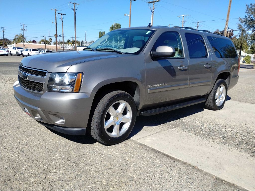 2007 Chevrolet Suburban Image 4