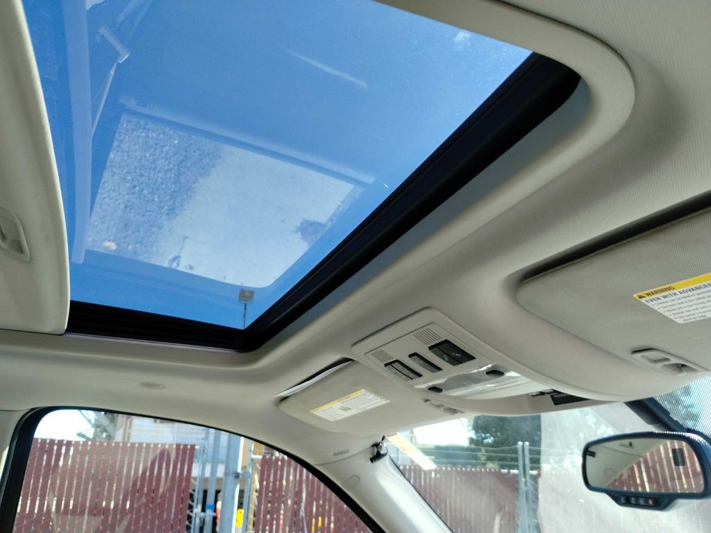 2007 Chevrolet Suburban Image 18