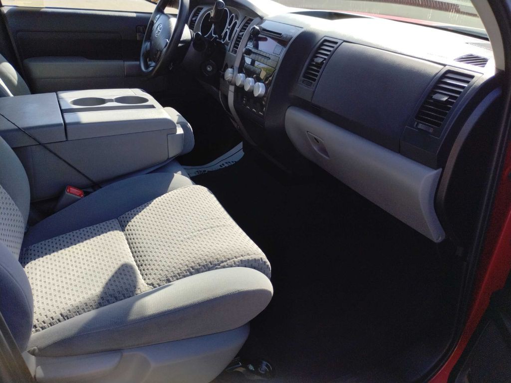 2013 Toyota Tundra Image 16