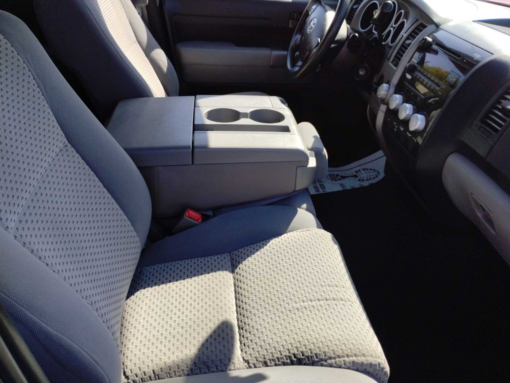 2013 Toyota Tundra Image 17