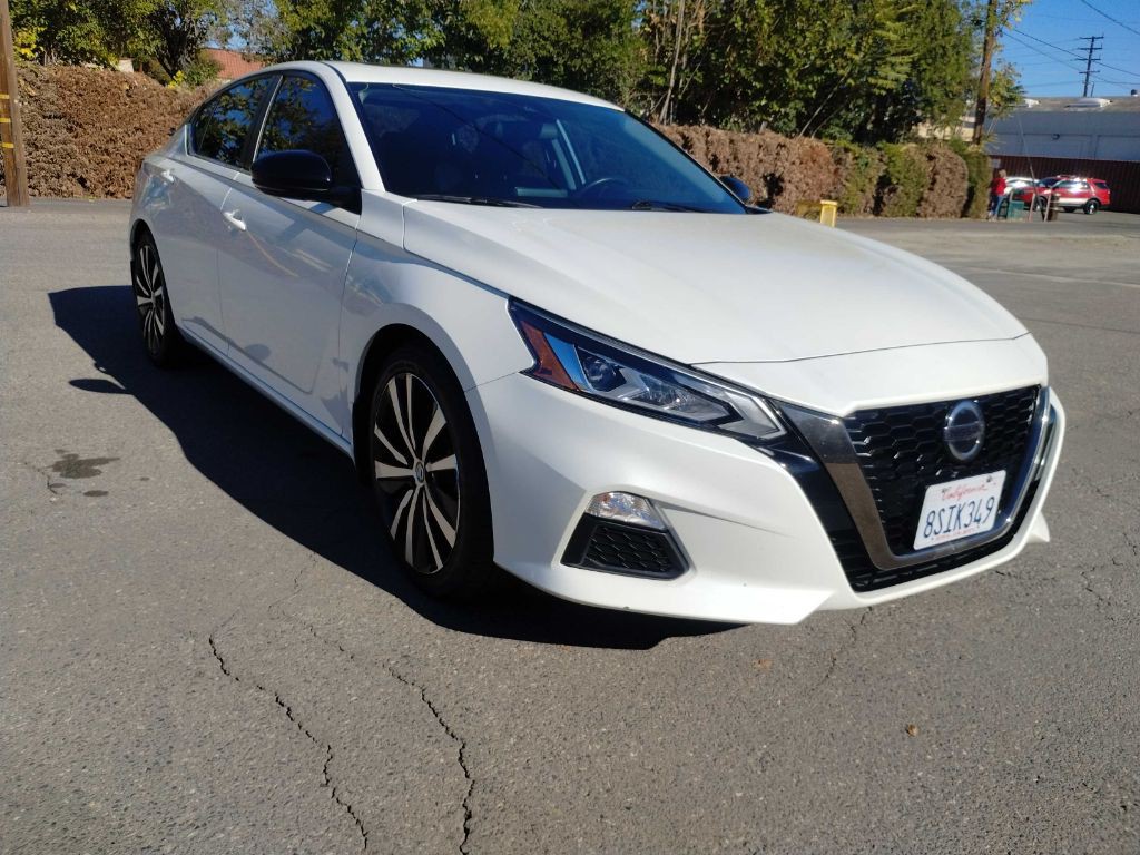 2020 Nissan Altima Image 5